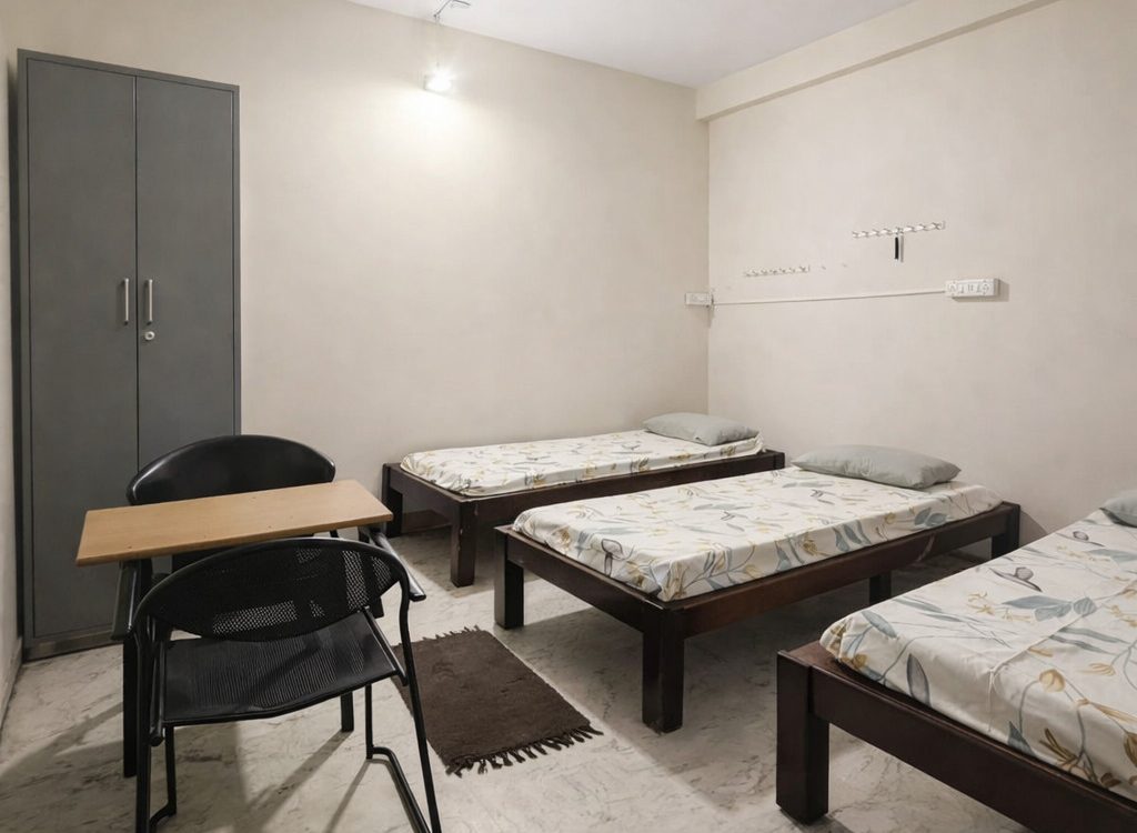 Three Sharing Room in Metro PG